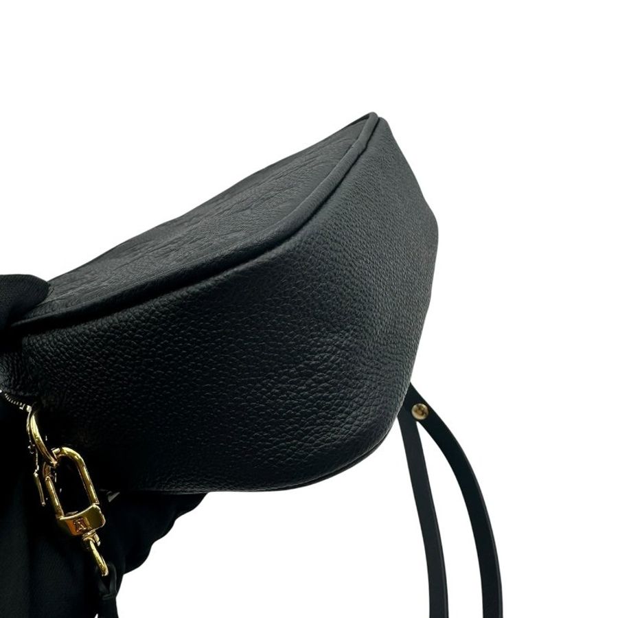 【美收精品】 Louis Vuitton 黑色壓紋肩背包 C-667【隔月月中將轉賣至日本 上架期限30天】-12