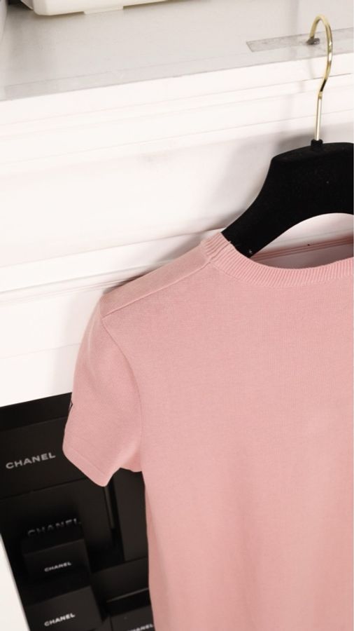 Chanel 方标运动系列橡皮粉短袖上衣-17