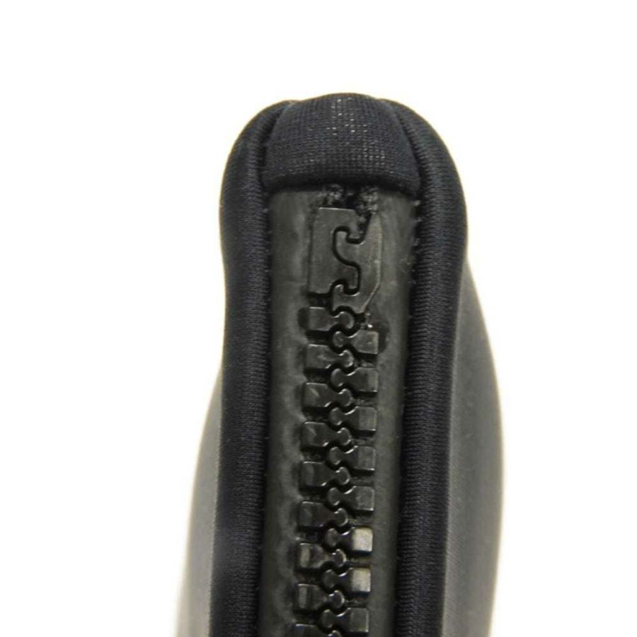愛馬仕 HERMES 手拿包 Neo Bain Torsades Marine PM 尼龍 Logo 壓花繩孔 Florence Manrik 黑色 H104894M 男女款-9