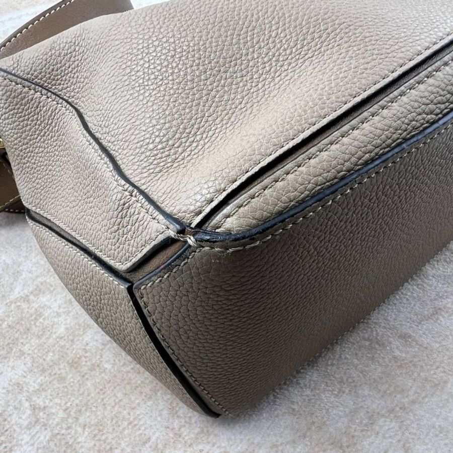 LOEWE Puzzle 幾何拼接包-9