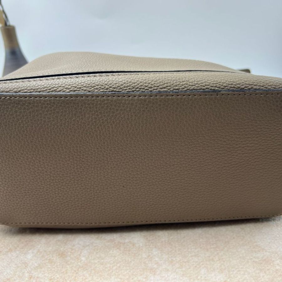 LOEWE Puzzle 幾何拼接包-11