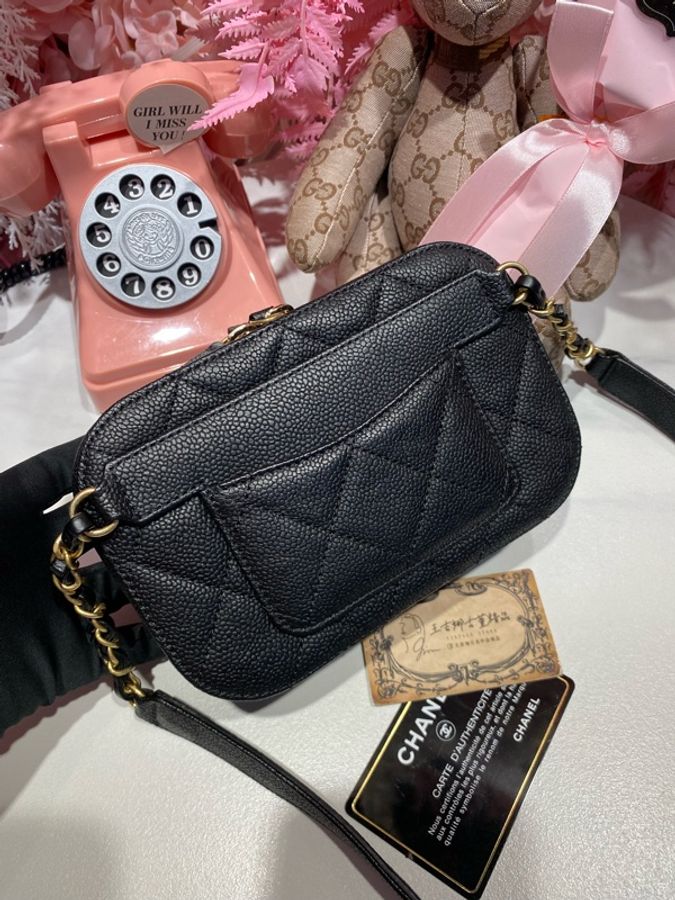 Chanel 黑金荔枝皮腰包-5