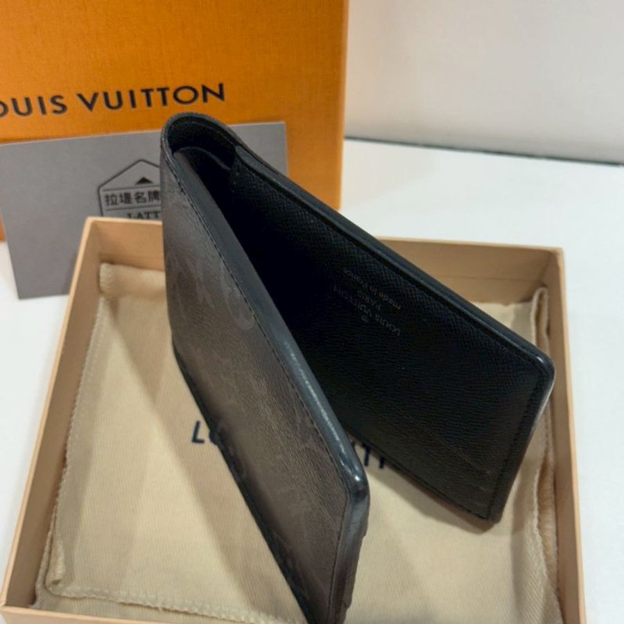 LV 皮夾/短夾 M62294 85成新-9