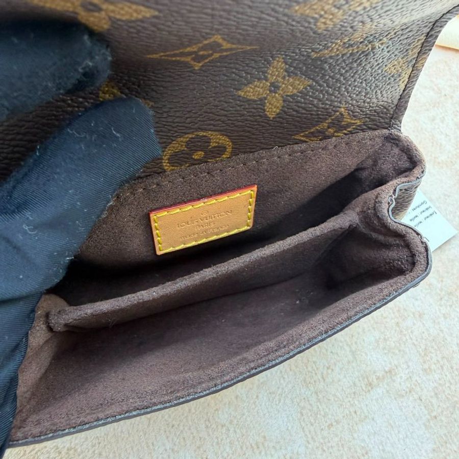 Louis Vuitton Micro Métis 迷你郵差包-11