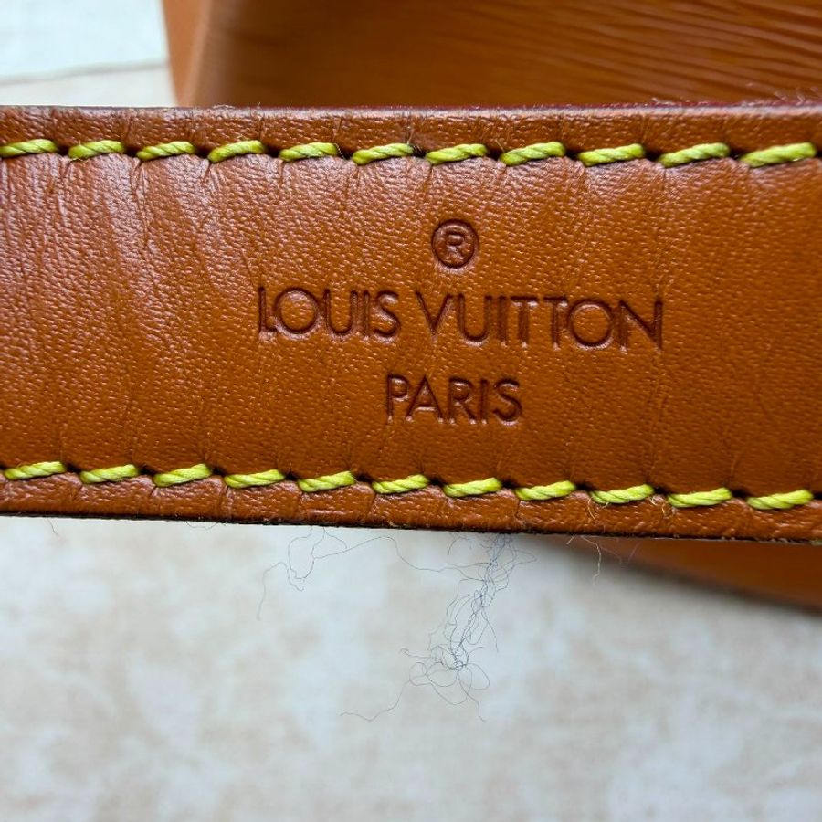 Louis Vuitton Epi 焦糖水波紋 Noé 抽繩水桶包-4