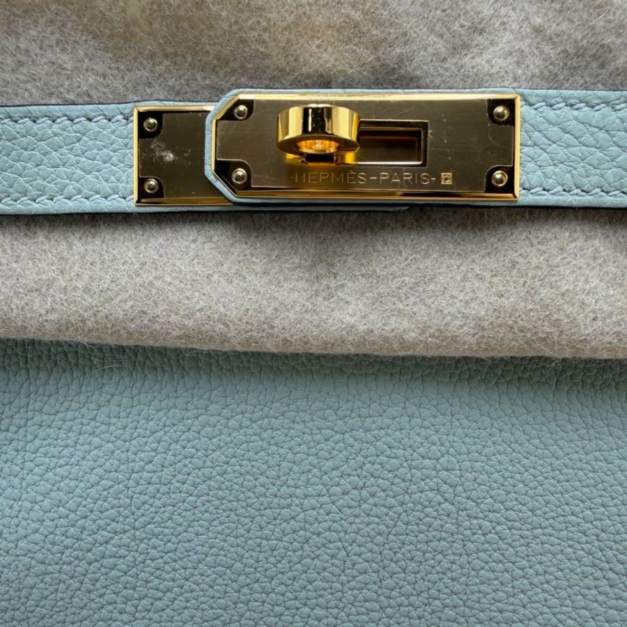 Hermès Kelly 28 霧藍 Togo 皮金扣手提包-12