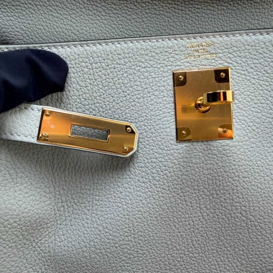 Hermès Kelly 28 霧藍 Togo 皮金扣手提包-13