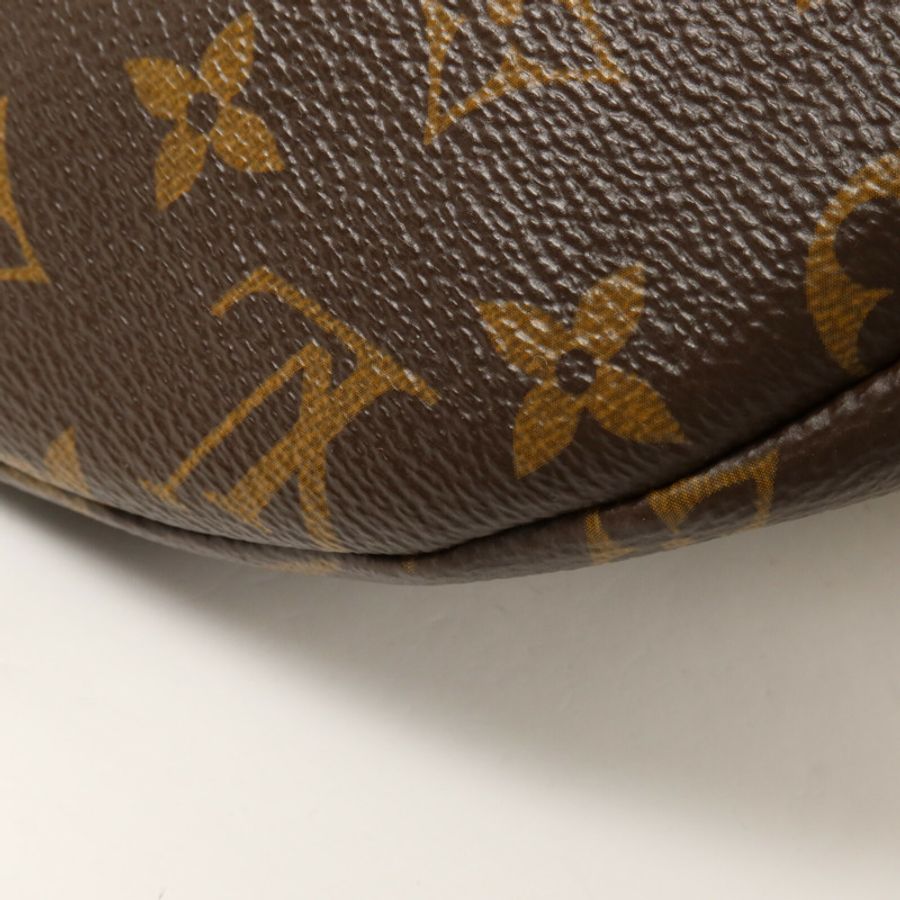 LOUIS VUITTON Monogram Bum Bag腰包-15