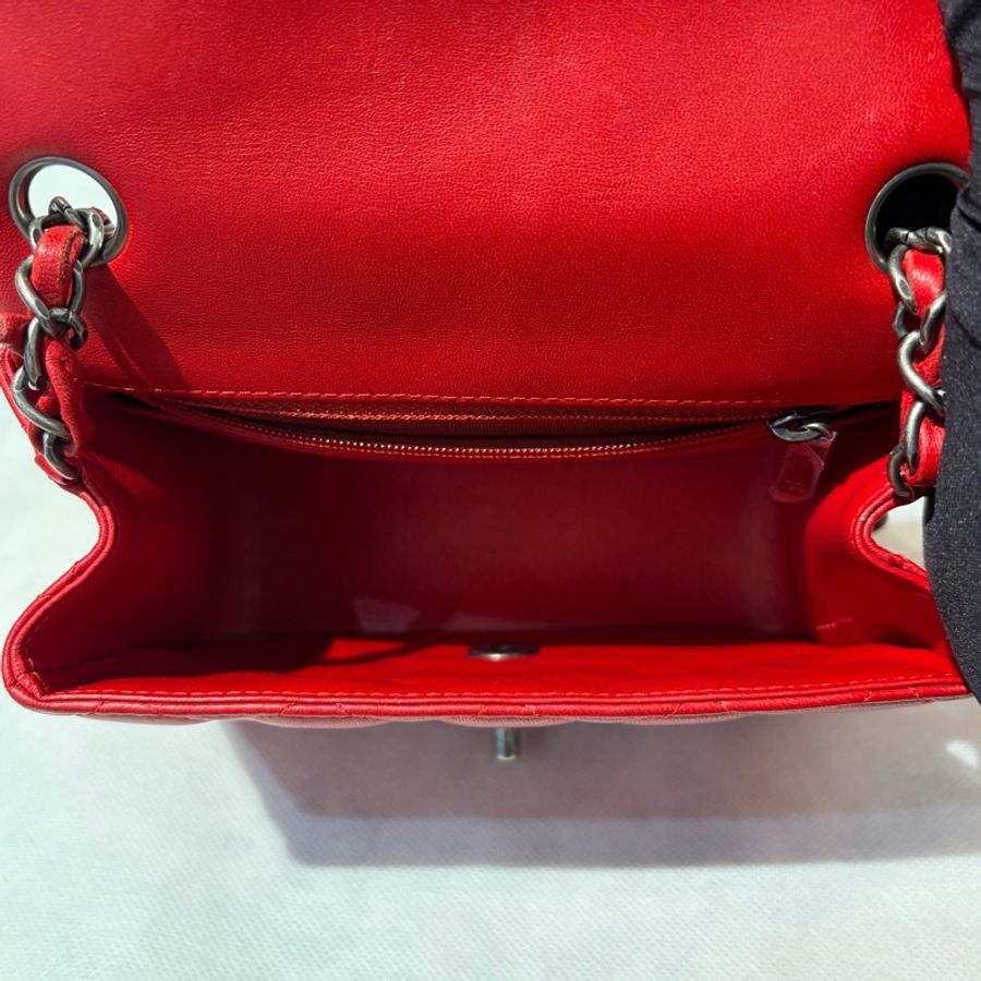 Chanel 紅銀COCO方胖-10