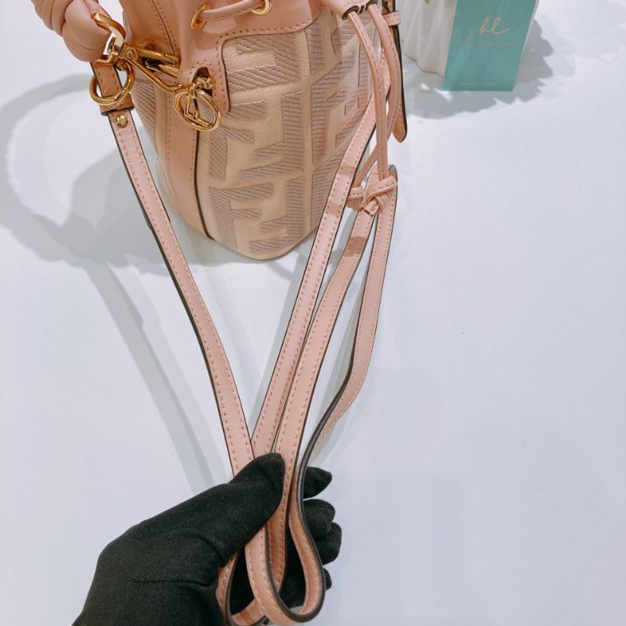 TW4920 Fendi 芬迪小號經典花紋水桶包包 Mon Tresor Bucket Bag Pink x GHW-10