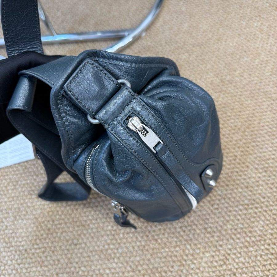 巴黎世家 Balenciaga灰色機車Arena Others腰胸包 男女均可-4