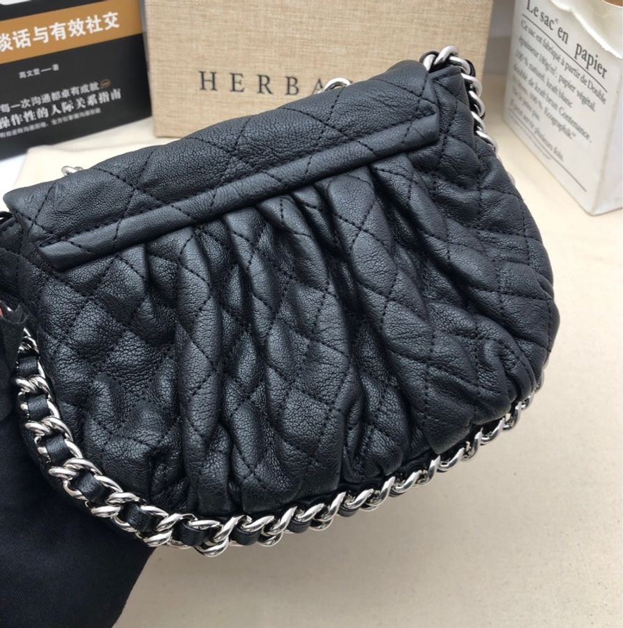 Chanel 香奈兒 滾邊南瓜包斜背包 小號 黑色 皮穿鏈條-6