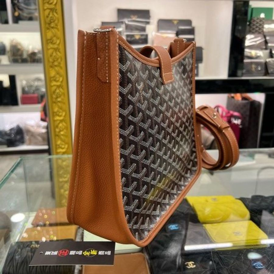 東區正精品㊣GOYARD MUSETTE 全新焦糖色圖騰手工繪製斜背包肩背包RZ6531-6