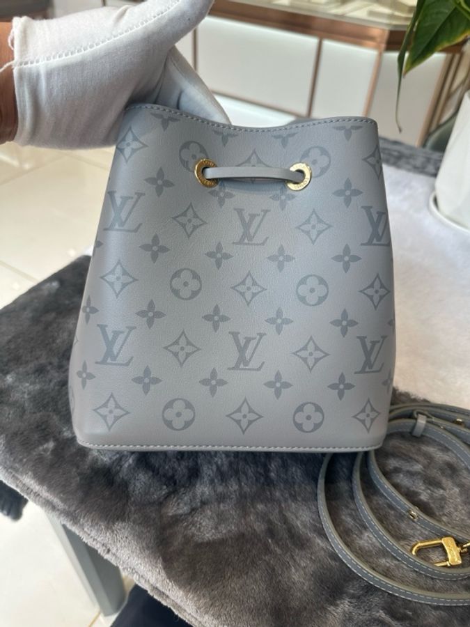 99新路易威登 Louis Vuitton NÉONOÉ BB 手袋 尺寸20 x 13 x 20-1