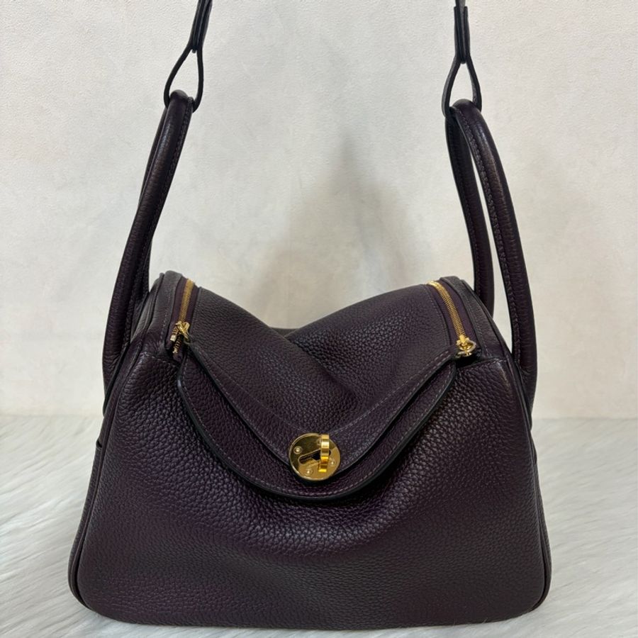 HERMES LINDY 26❗️超美葡萄紫 金釦 肩背包 手提包 LINDY 26-1