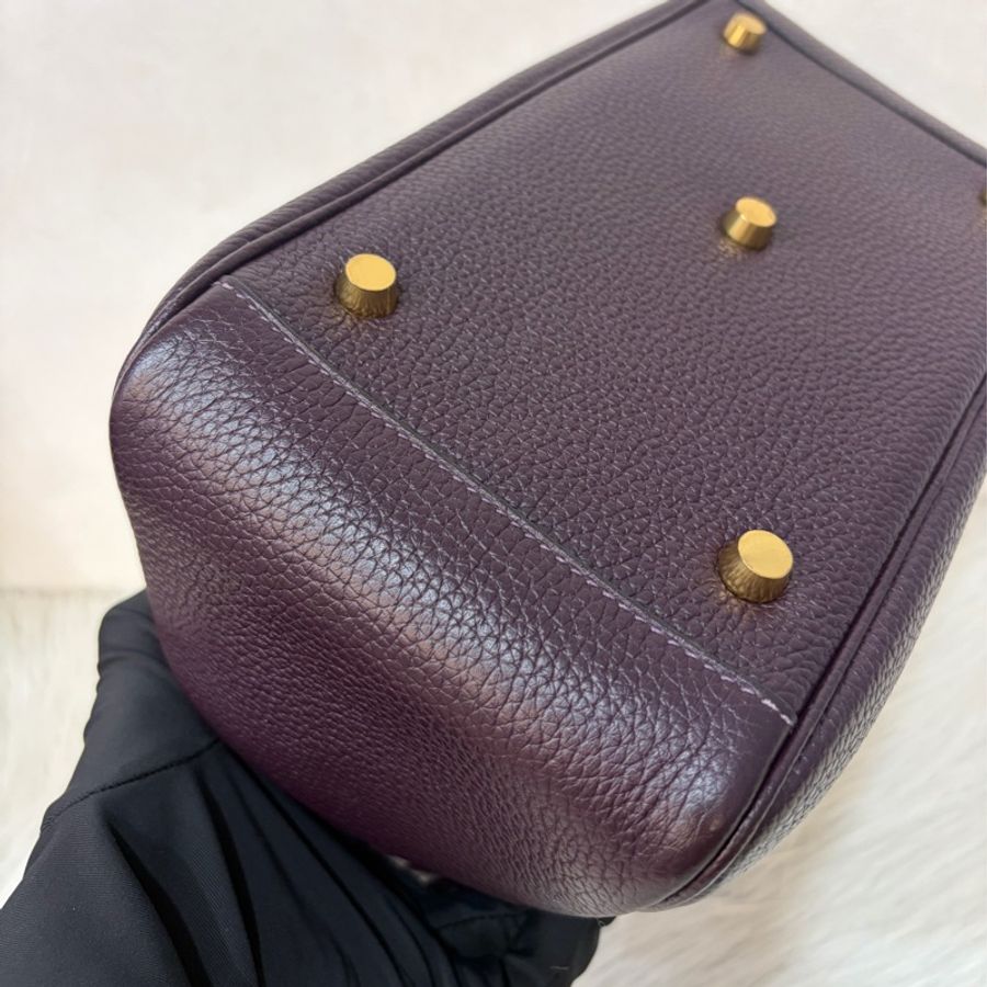 HERMES LINDY 26❗️超美葡萄紫 金釦 肩背包 手提包 LINDY 26-7