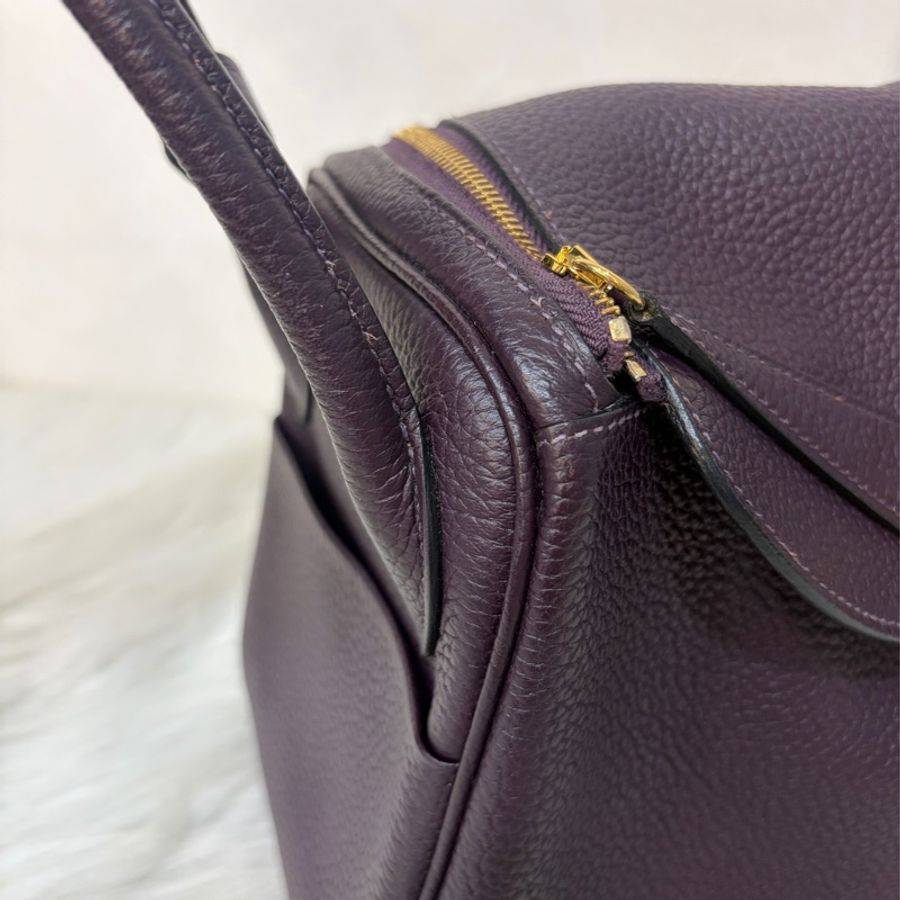 HERMES LINDY 26❗️超美葡萄紫 金釦 肩背包 手提包 LINDY 26-17