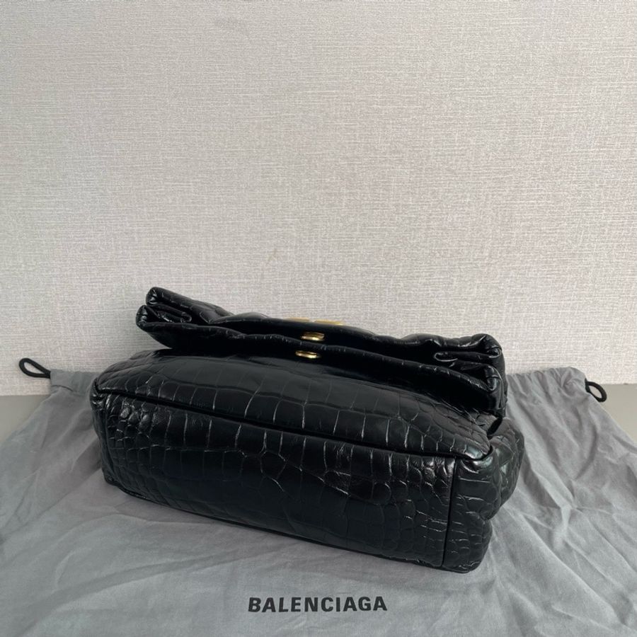 ✨Balenciaga巴黎世家|Monaco 黑金鰐魚壓紋牛皮鏈條包|99新-6
