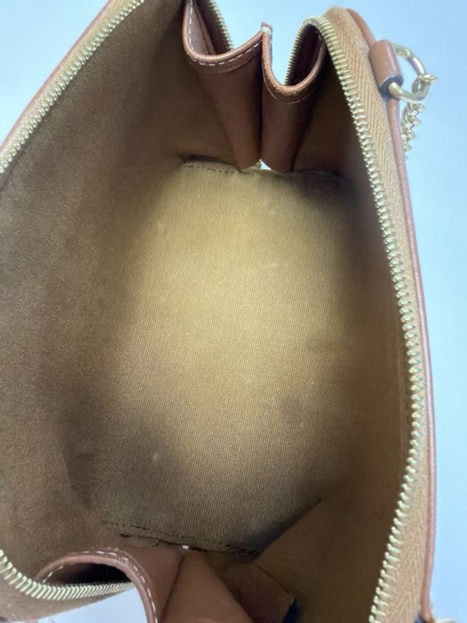 二手CELINE TRIOMPHE白色帆布及羊皮飾鍊貝殼包-13