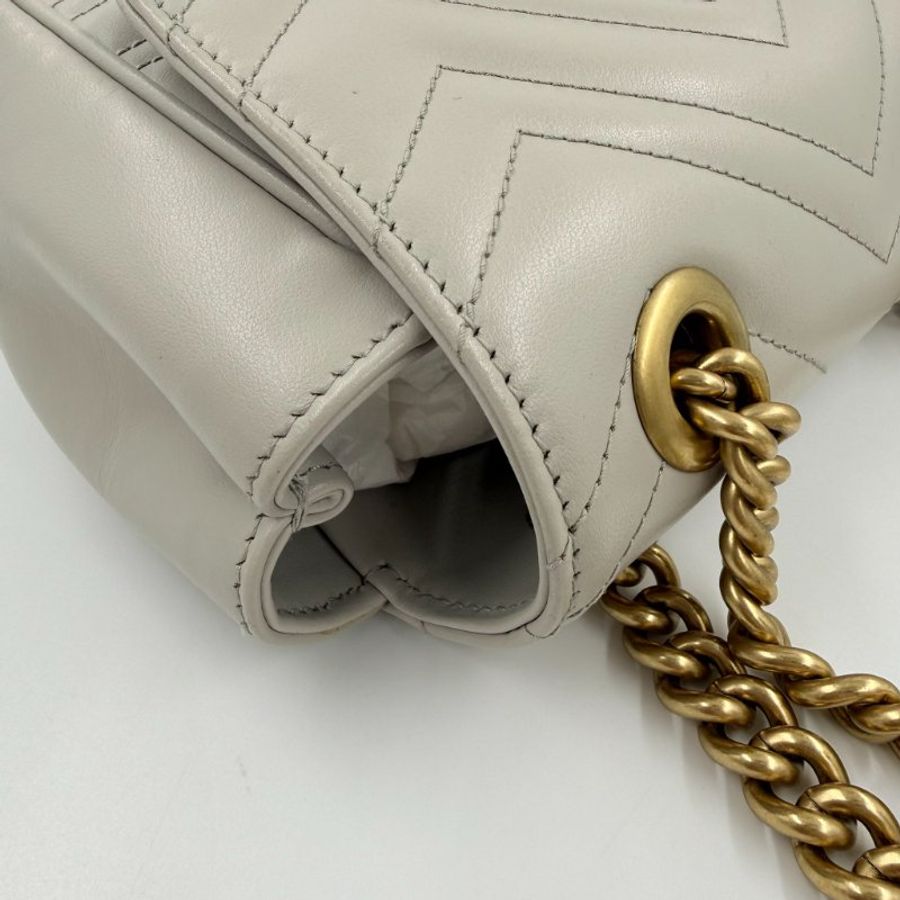 GUCCI -灰色牛皮GG Marmont方形斜背包-14