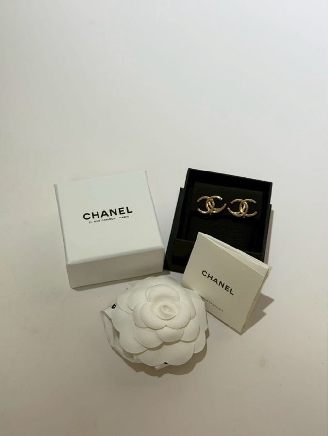 CHANEL｜26S 雙C耳夾-0