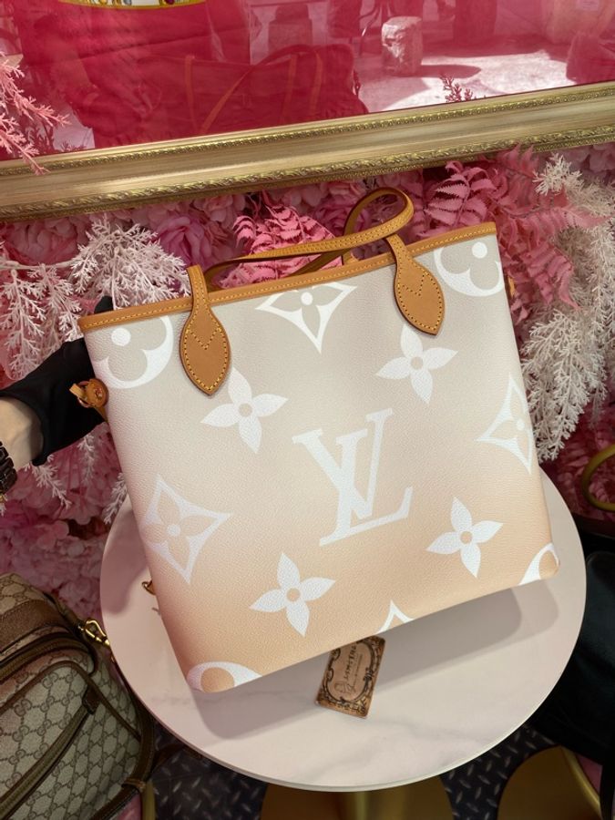 lv 閒置新未用 neverfull 購物包-8