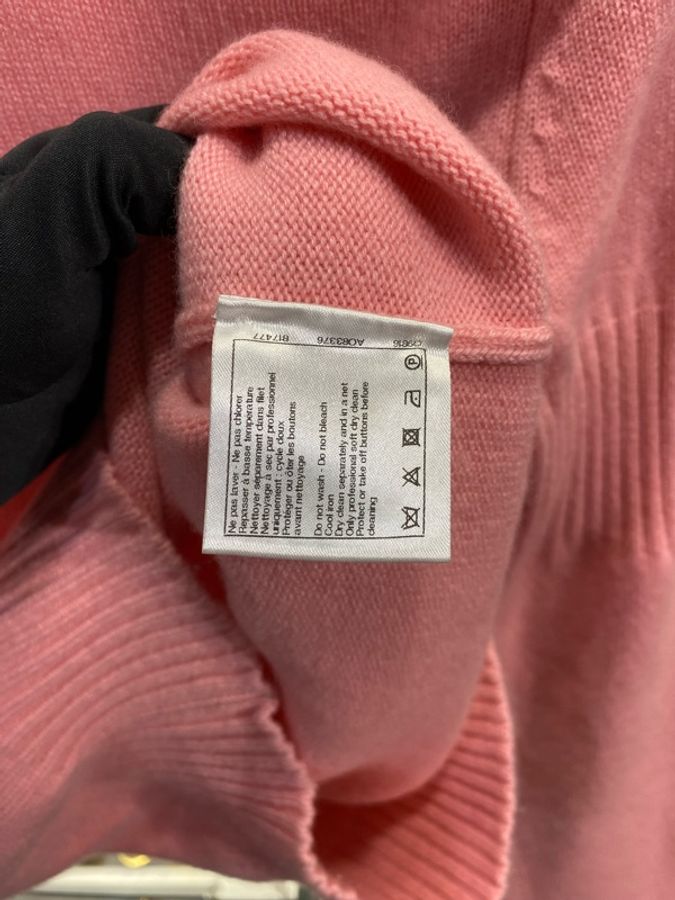 Chanel 粉毛衣-3