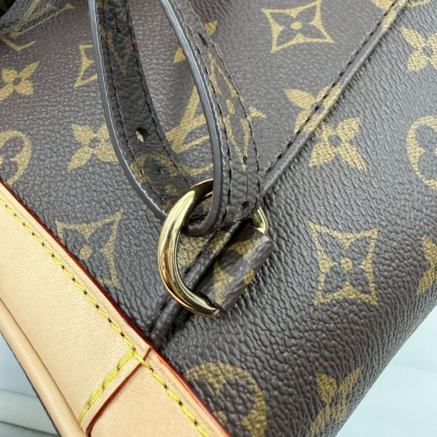 Louis Vuitton -LV原花Montsouris Mini束口後背包-15