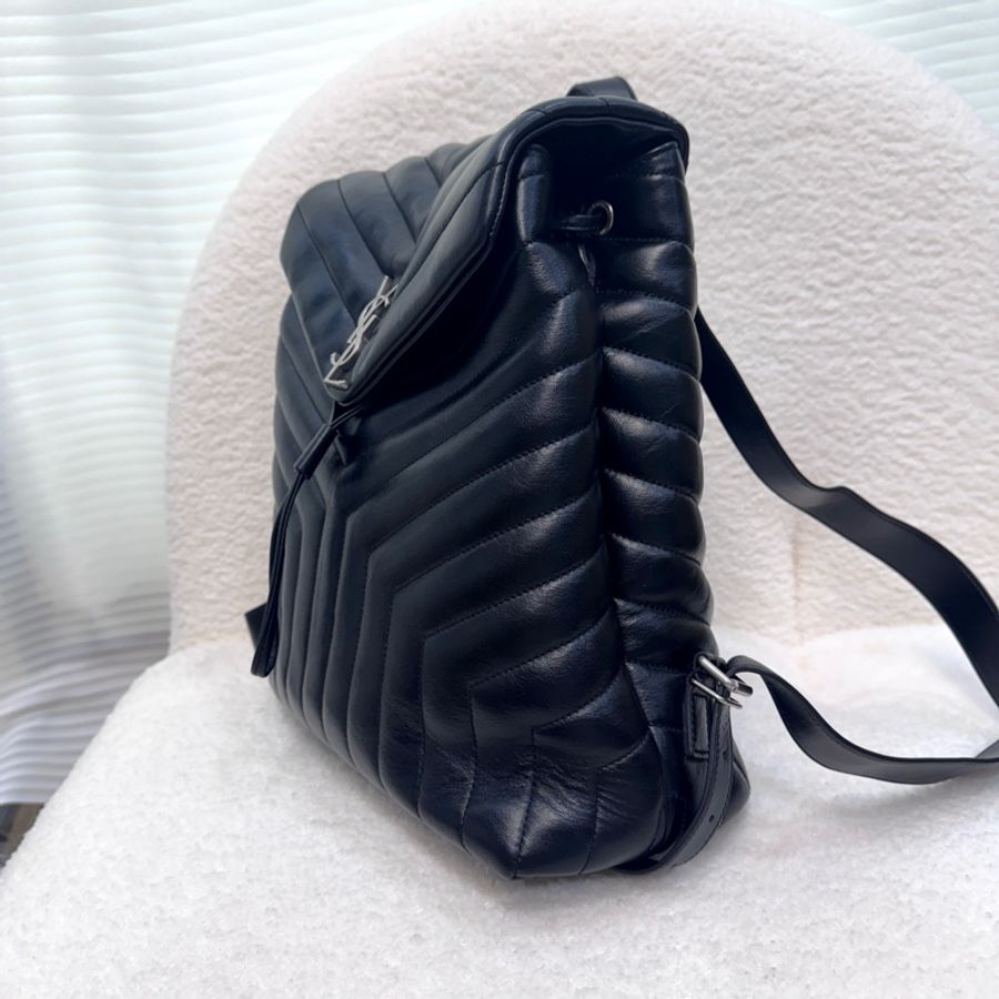 Saint Laurent YSL 黑色 山型紋 牛皮 Loulou 後背包 雙肩包 銀釦 466517-3