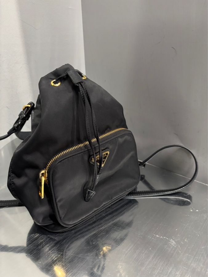 Prada 金扣迷你水桶包 |Classic Trend CT精品|台北東區實體-4