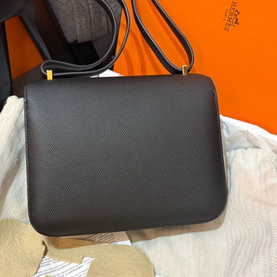 愛馬仕Hermes 康康Constance19 黑金Epsom皮-6