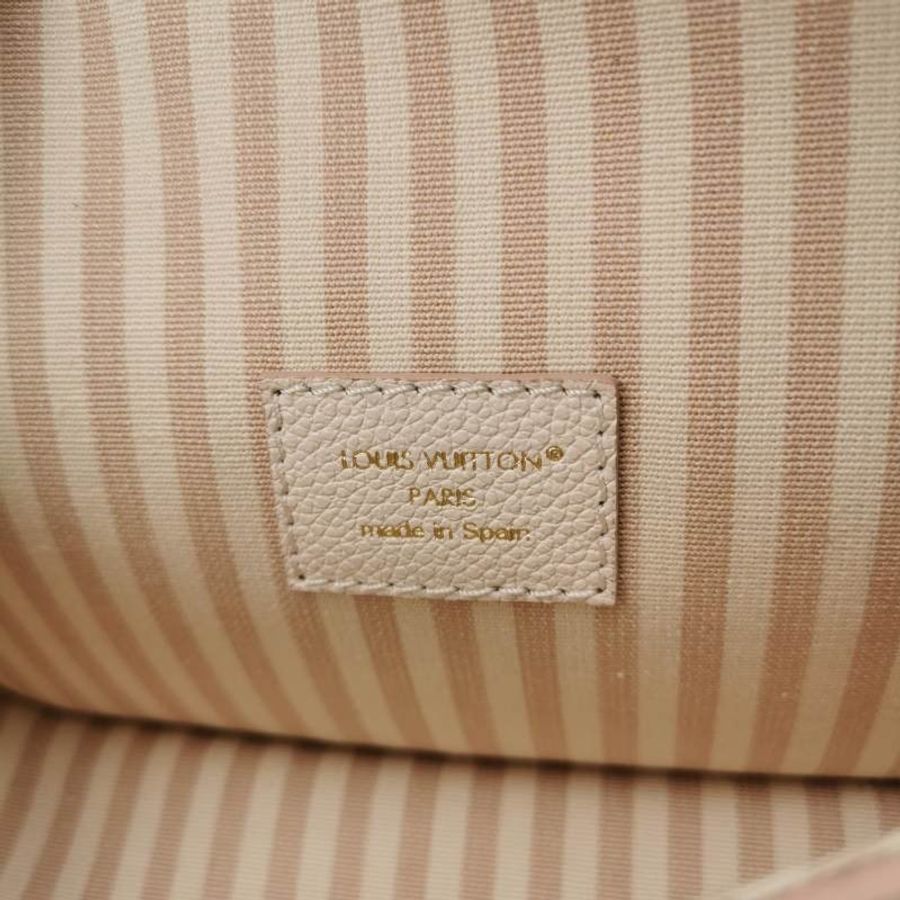 Louis Vuitton (LV) DianeNano牛皮壓花老花斜背包晶片款-7