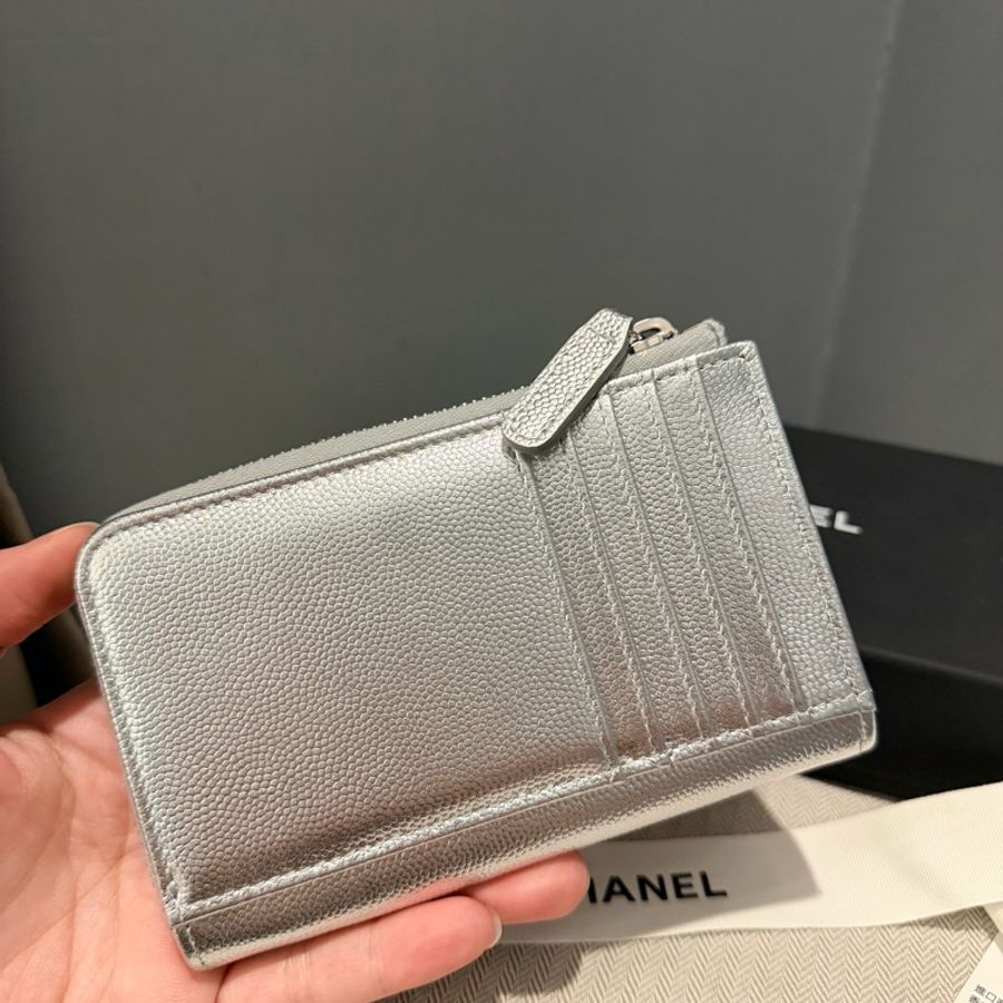 台灣專櫃購入 Chanel香奈兒 荔枝牛皮 L卡夾 零錢包 銀-3