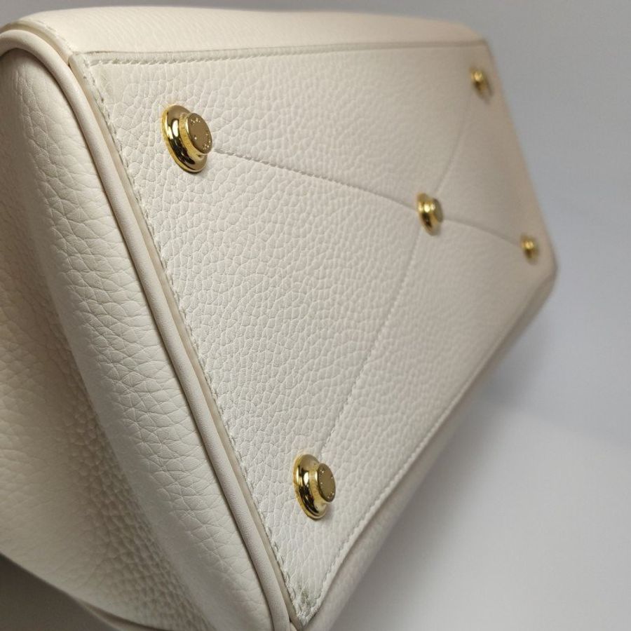 Louis Vuitton (LV) Vendôme中型牛皮純色字母Logo斜背包單肩包晶片款-20