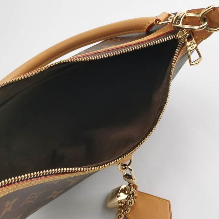 Louis Vuitton (LV) Looping植鞣革Monogram印花肩背包晶片款-6