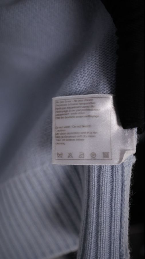 Chanel 09年baby蓝山羊绒针织爱心扣两口袋开衫外套-19
