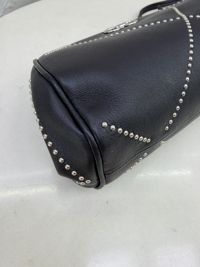 Salvatore Ferragamo Black Studded Gancino Soft Pouch-6