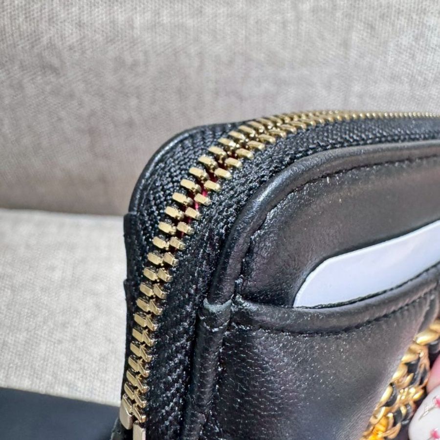 CHANEL19經典黑金小羊皮拉鍊零錢包-11