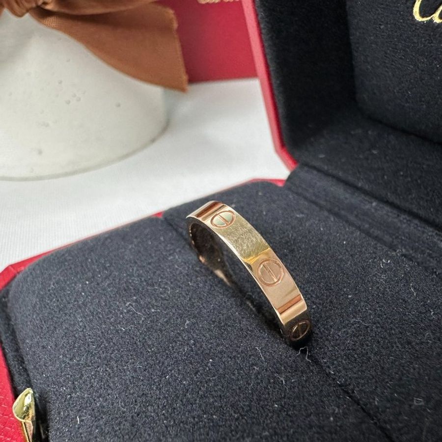 Cartier 經典LOVE系列玫瑰金戒指-3