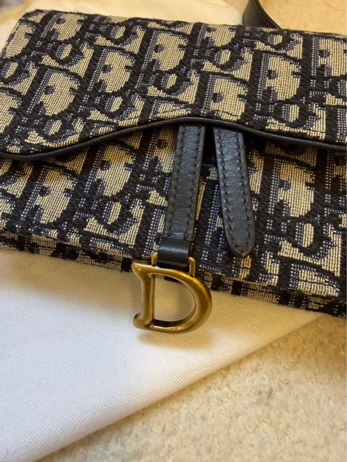 Dior 迪奧 Saddle 刺繡馬鞍包,經典老花 Oblique 印花,附腰帶,可單肩/斜挎/胸包,女款-20