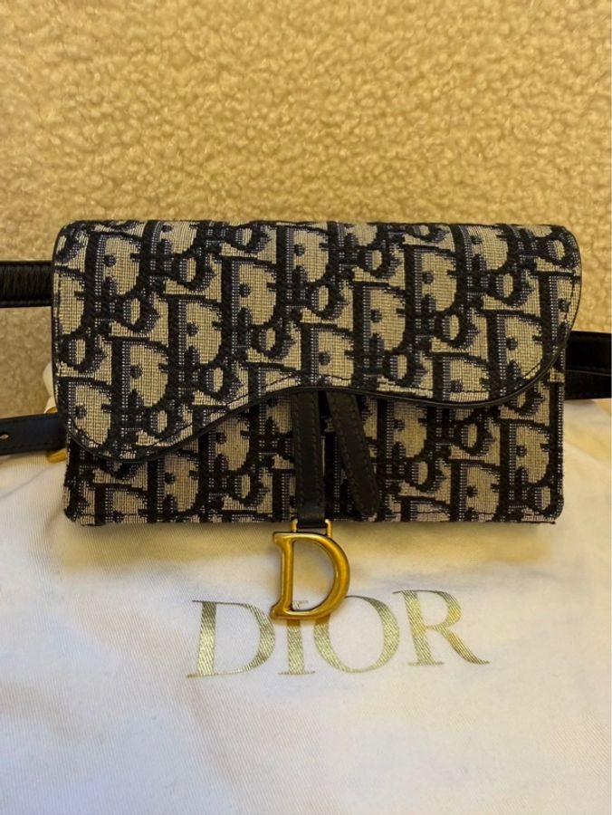 Dior 迪奧 Saddle 刺繡馬鞍包,經典老花 Oblique 印花,附腰帶,可單肩/斜挎/胸包,女款-23