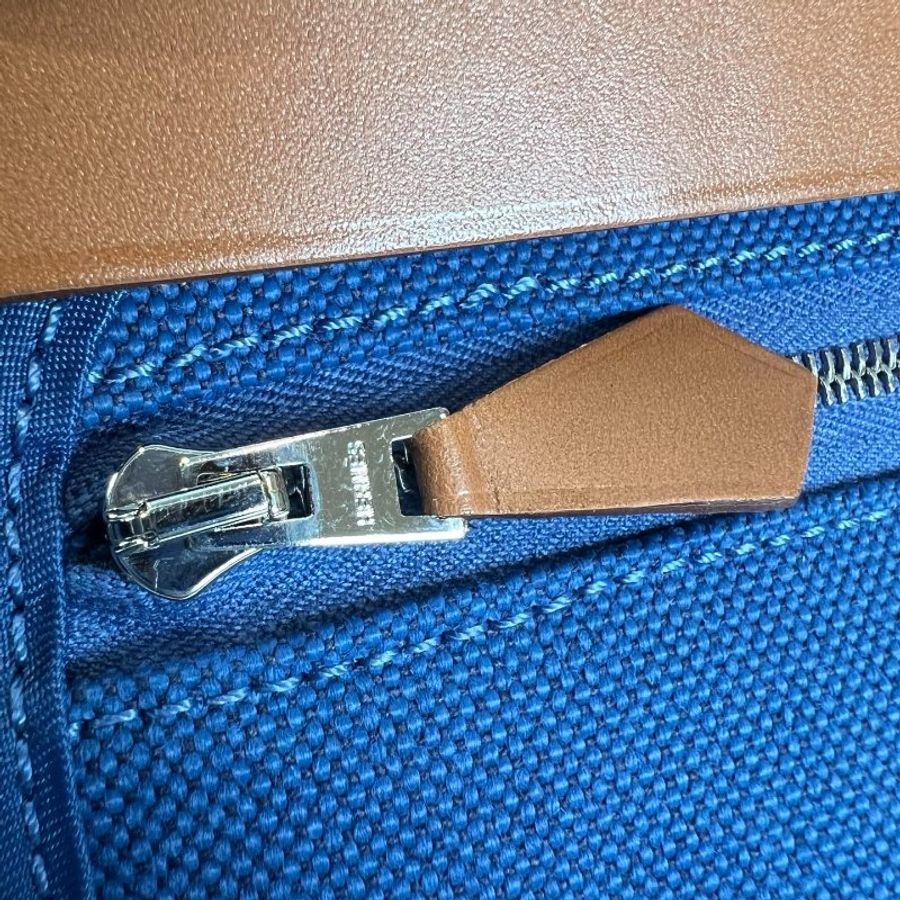 HERMES Z刻 藍帆布HERBAG 31肩背包-11