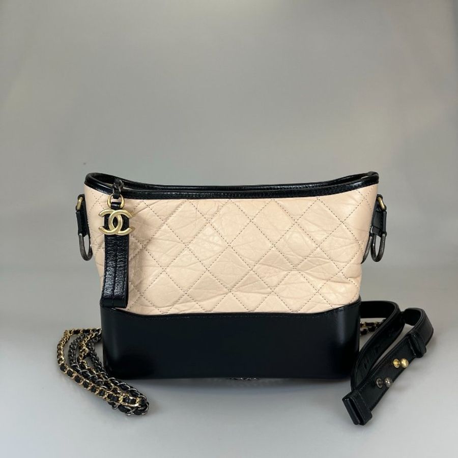CHANEL 流浪包中號 黑奶茶 保卡款30開-1