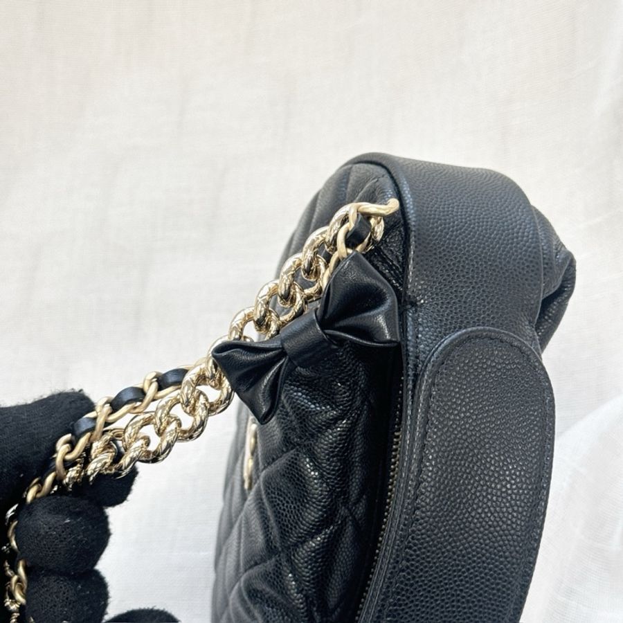 Chanel Bow Hobo Pouch-1