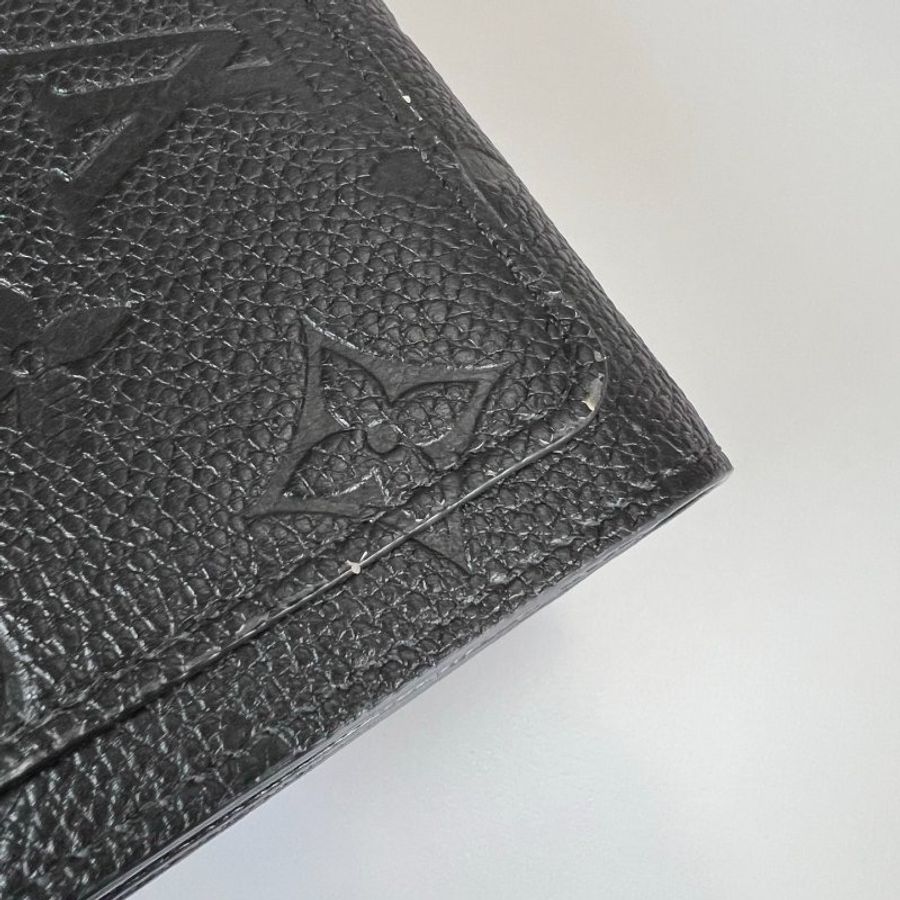 LV M80151/晶片款 黑壓紋二折短夾-9