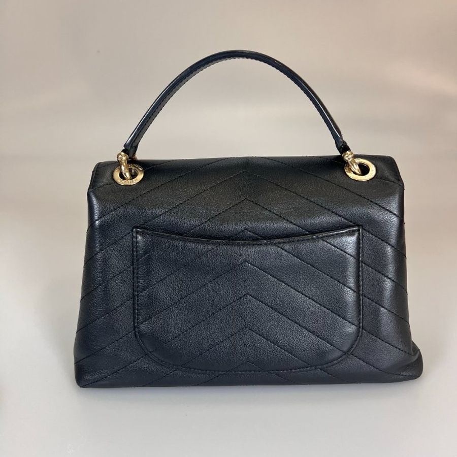 CHANEL HANDLE 24山型紋手提包 牛皮黑金 保卡款27開-2