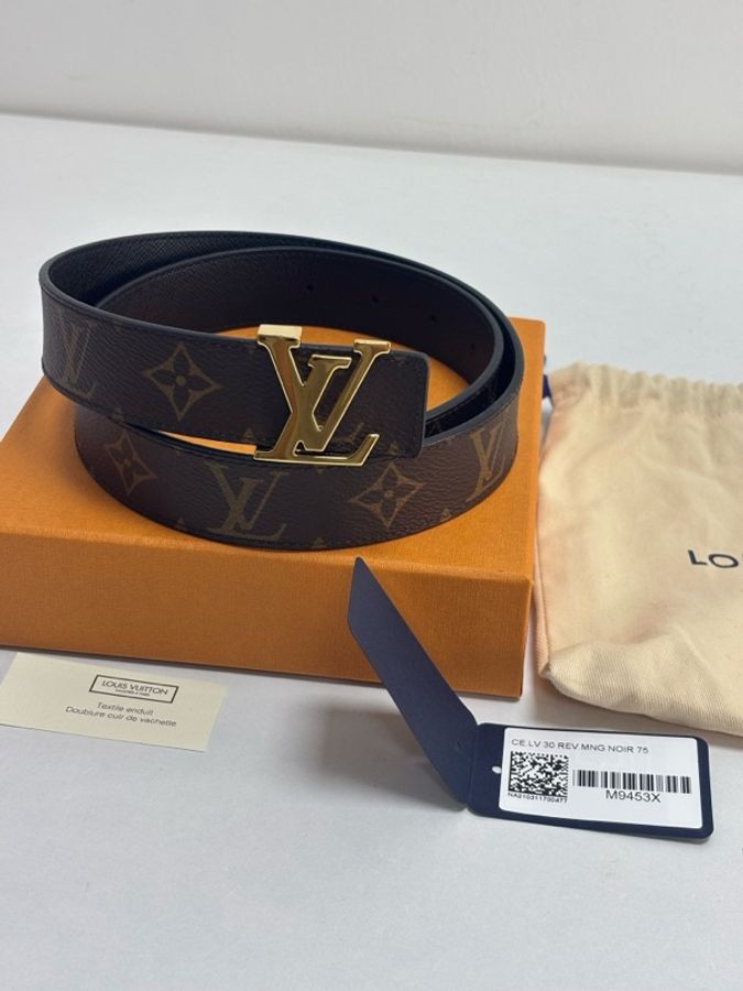 LV 路易威登 LV印花Logo老花腰帶 平滑扣 帆布皮革皮帶 棕色/黑色 75碼 30寬
(款式描述:雙面可翻轉使用,棕色/黑色可翻轉,30mm寬度,75cm尺碼,平滑扣設計,帆布與皮革結合)-6