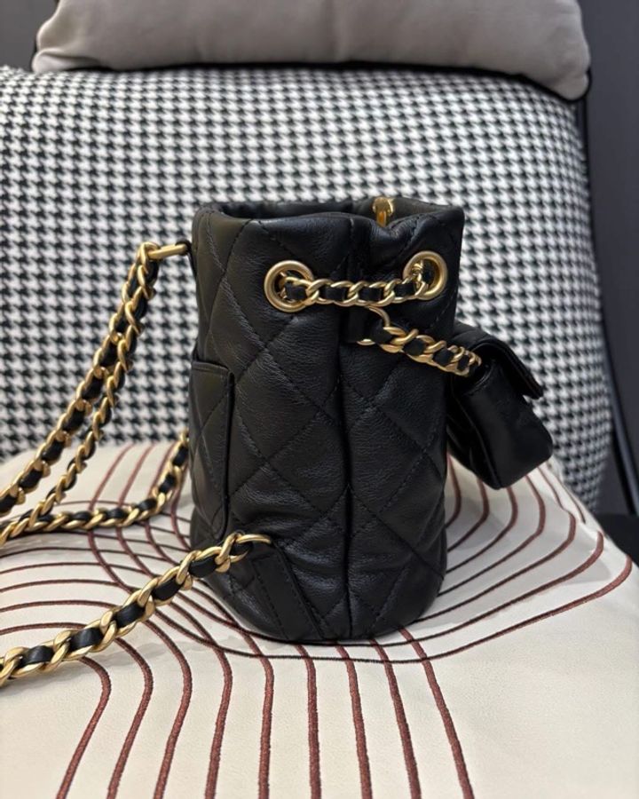Chanel mini backpack AS3947 黑金-3