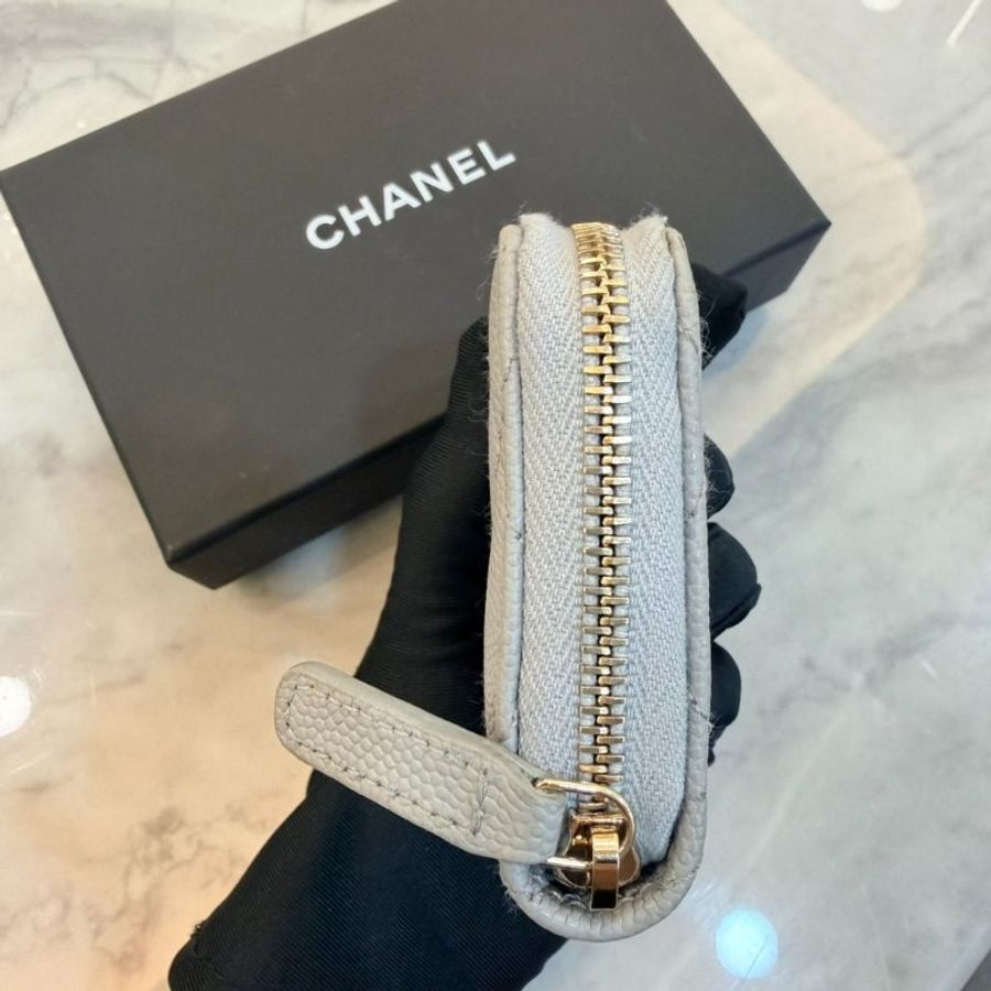CHANEL 23B 灰藍金釦零錢包(芯片款)-2