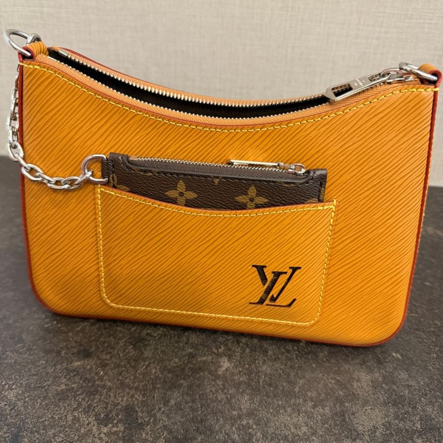 Louis Vuitton(LV) Marelle Epi 紋理皮革手提斜背包-0
